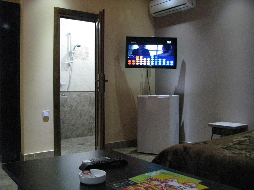 Princ Plaza Hotel يريفان الغرفة الصورة
